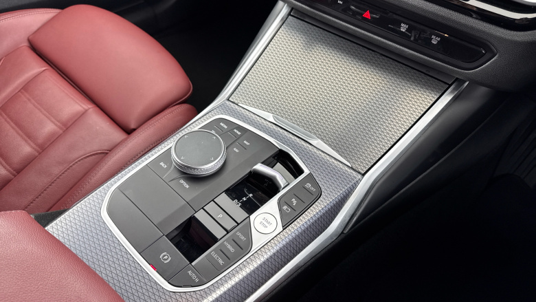 BMW 3 Series 330e M Sport 4dr Step Auto Saloon